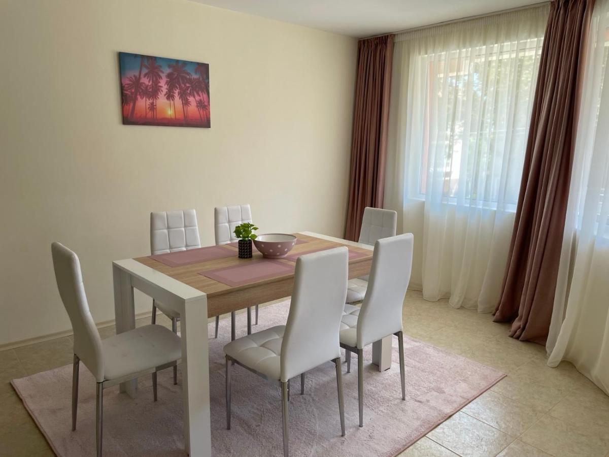 Rusalka Apart-Residence Обзор Екстер'єр фото