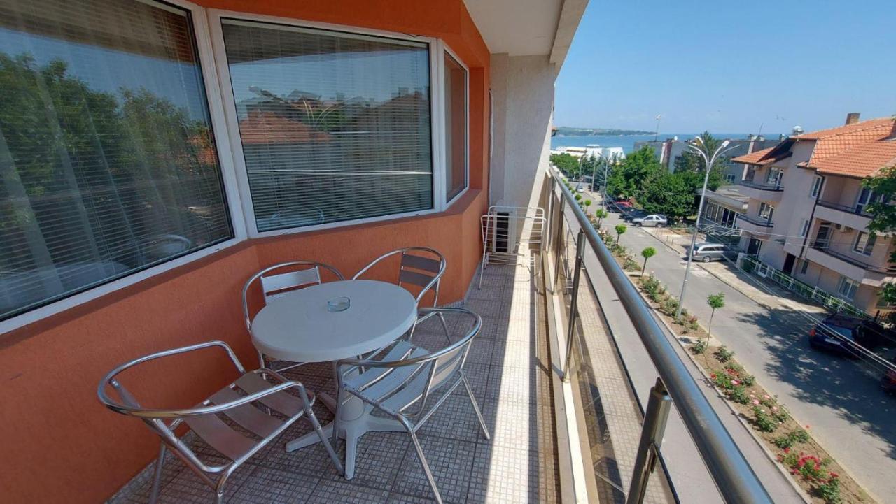 Rusalka Apart-Residence Обзор Екстер'єр фото